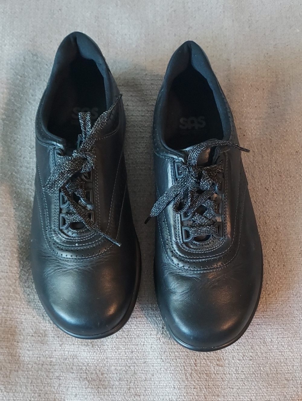 SAS Women's Black Leather Lace-Up Walking Shoes Sz-9.5